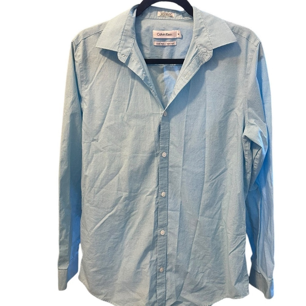 Calvin Klein Light Blue Button-Up Shirt size S